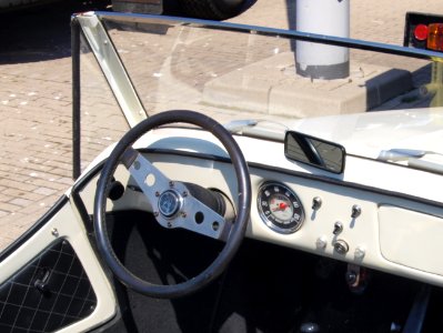 1969_FIAT_500L_Vignale,_licence_no_DR-39-58,_pic2