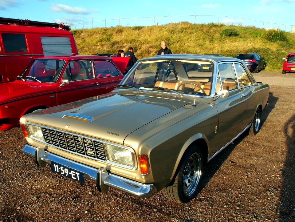 1967_Ford_20_MTS_pic2