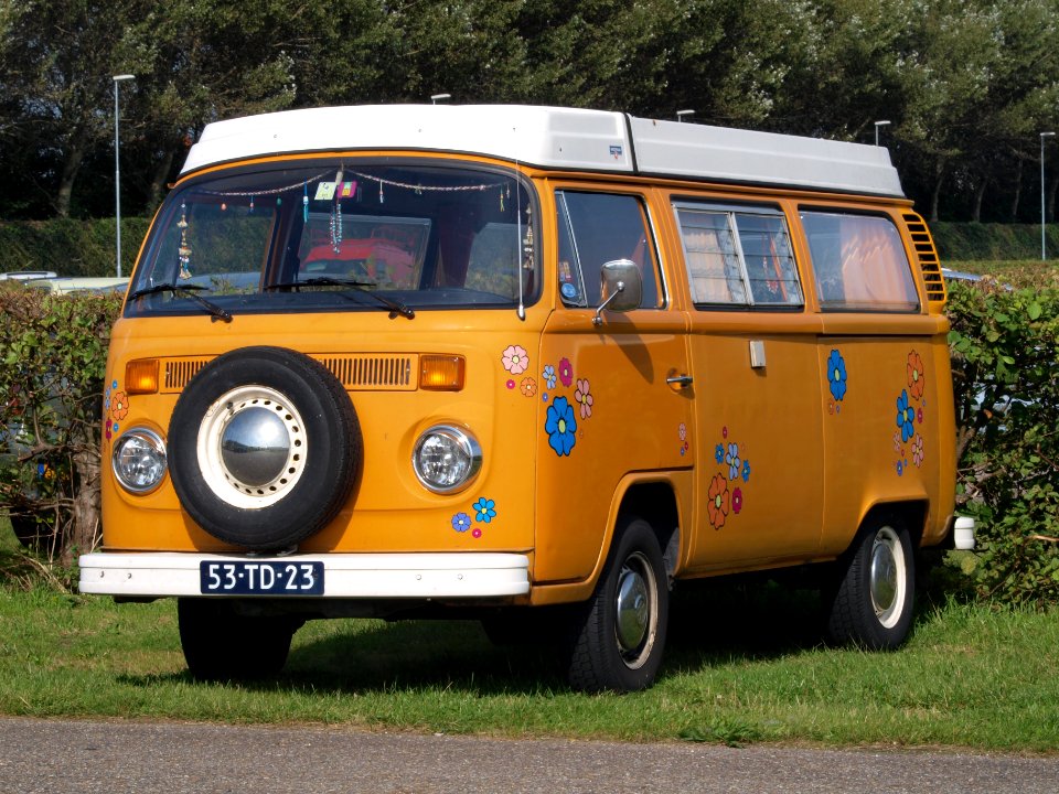 1977_Volkswagen_23_Kampeerauto