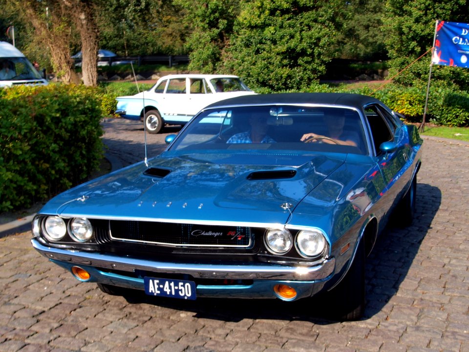 1970_Dodge_Challenger_photo-1
