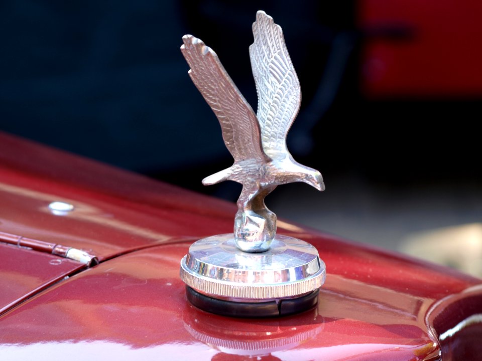 1976_Beauford_Ford_Corina_1600_Convertible_at_the_SPECIAAL_Auto_Evenement_Nijkerk_2011,_pic6