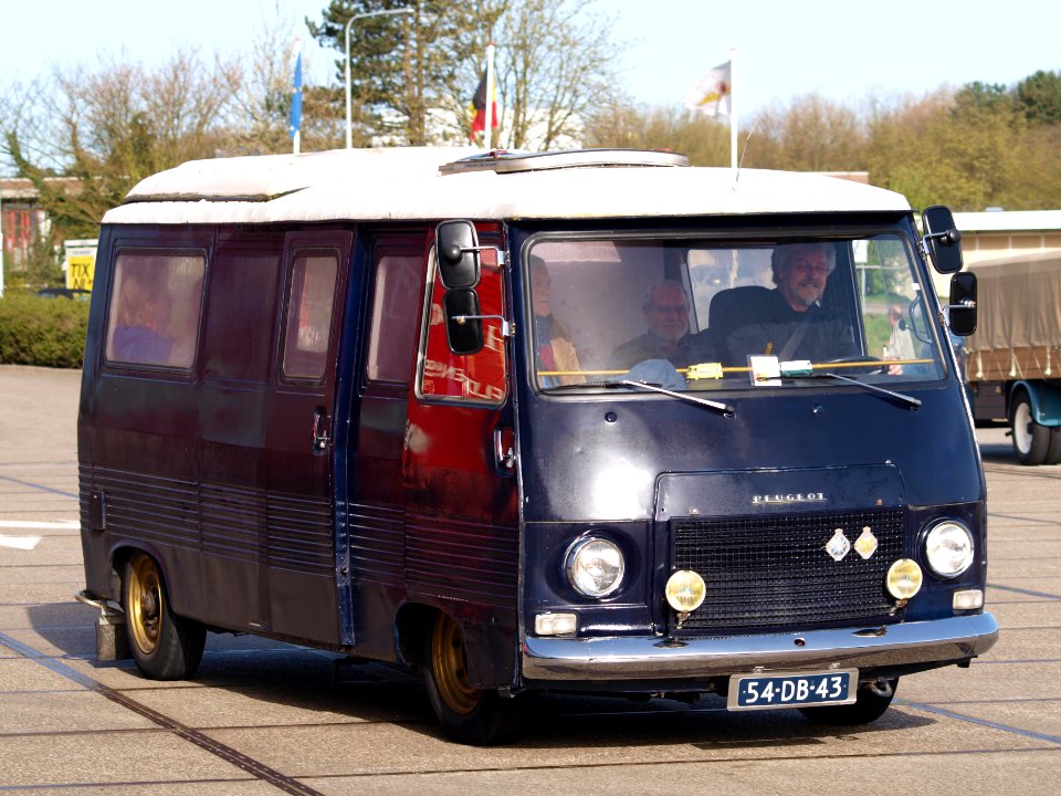 1978_Peugeot_J7PZ50_pic3