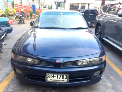 1994-1995_Mitsubishi_Galant_Ultima_2.0_V6-24_Sedan_(29-06-2018)_04
