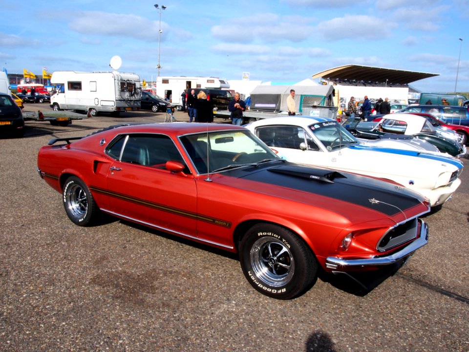 1969_Ford_Mustang_Mach_1_pic3