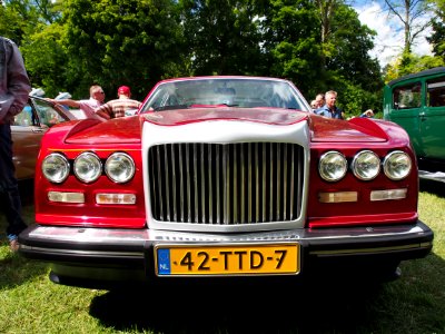 1986_BENTLEY_EIGHT,_42-TTD-7_pic1