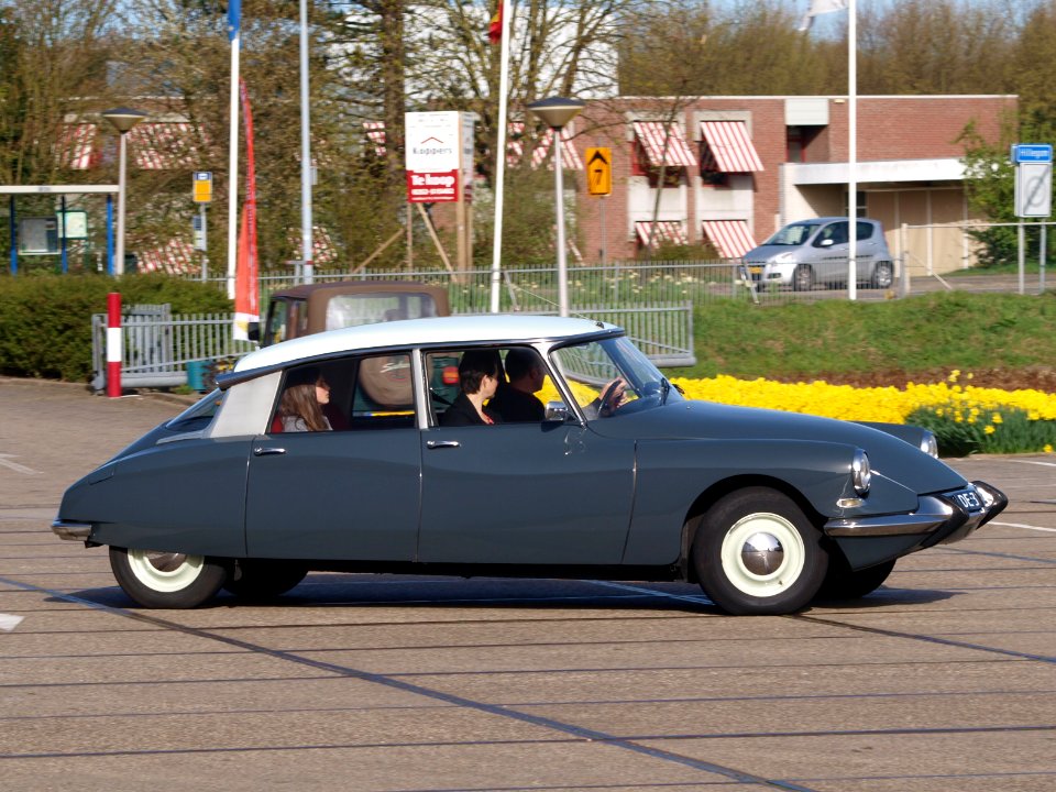 1967_Citroen_ID19B_pic3