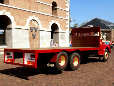 1967_Scania_LS5646-166_(1967),_Dutch_license_registration_BE-51-62_pic2