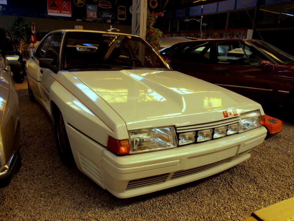 1985_Citroen_BX_4_TC