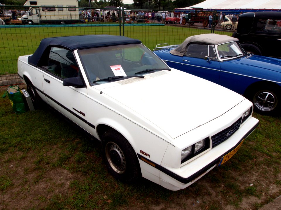 1986_Chevrolet_Cavalier_RS,_Dutch_licence_registration_ZV-27-NS
