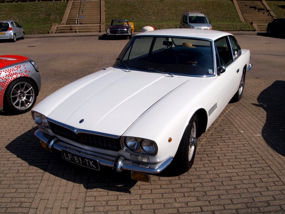 1969_Maserati_Mexico,_Dutch_licence_registration_LF-81-TK,_pic1