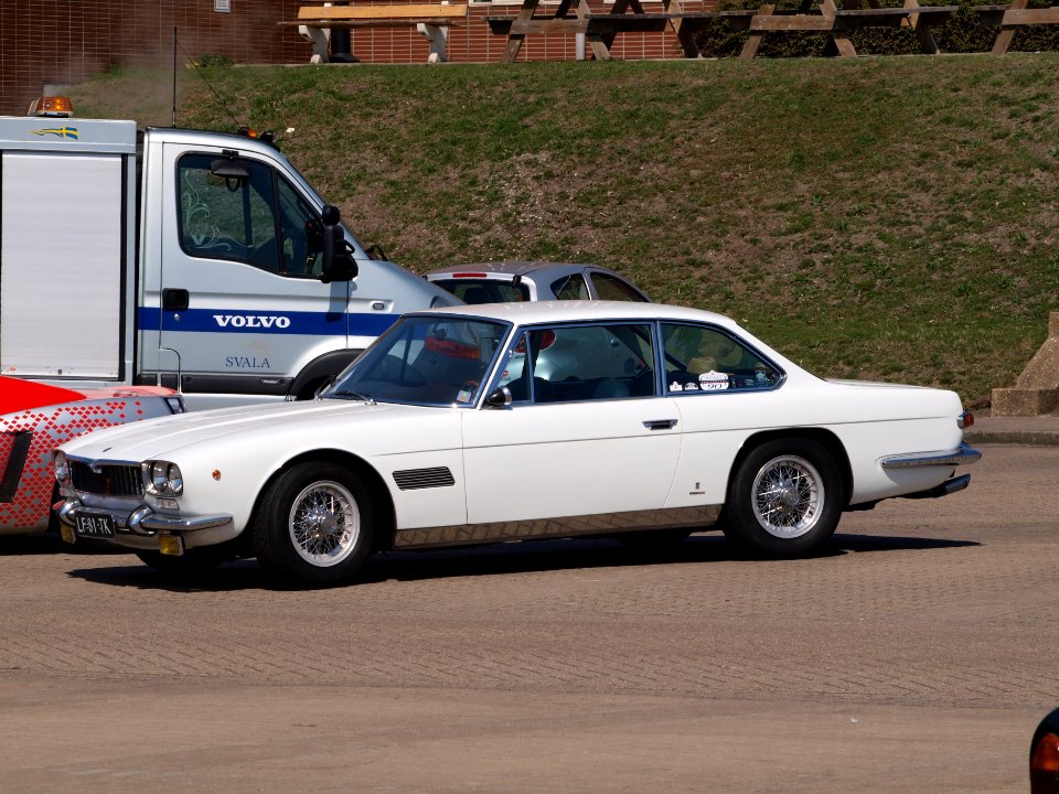 1969_Maserati_Mexico,_Dutch_licence_registration_LF-81-TK,_pic3