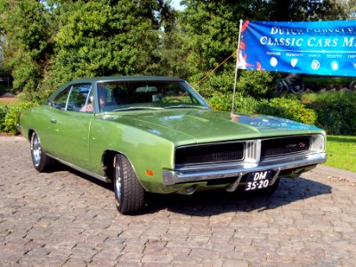 1969_Dodge_Charger_R_slash_T_photo-6