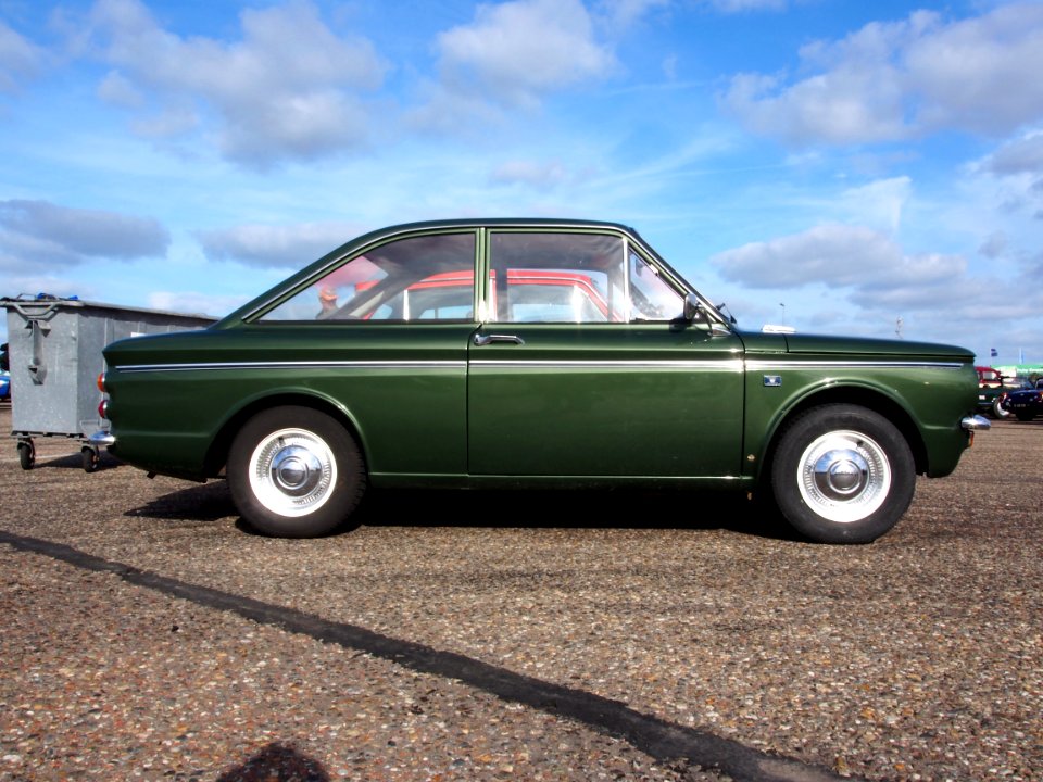 1969_Sunbeam_Californian_pic3