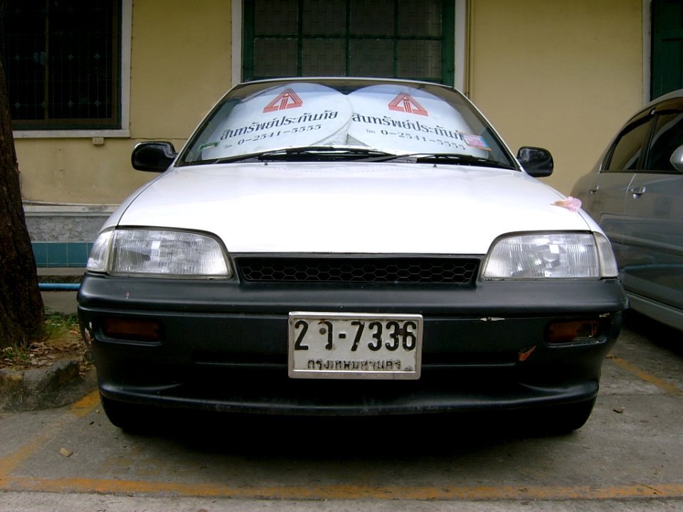1990-1992_Suzuki_Swft_1.3._GX_in_Piboonprachasan_School_05