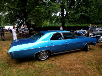 1970_Chevrolet_Impala_pic-005