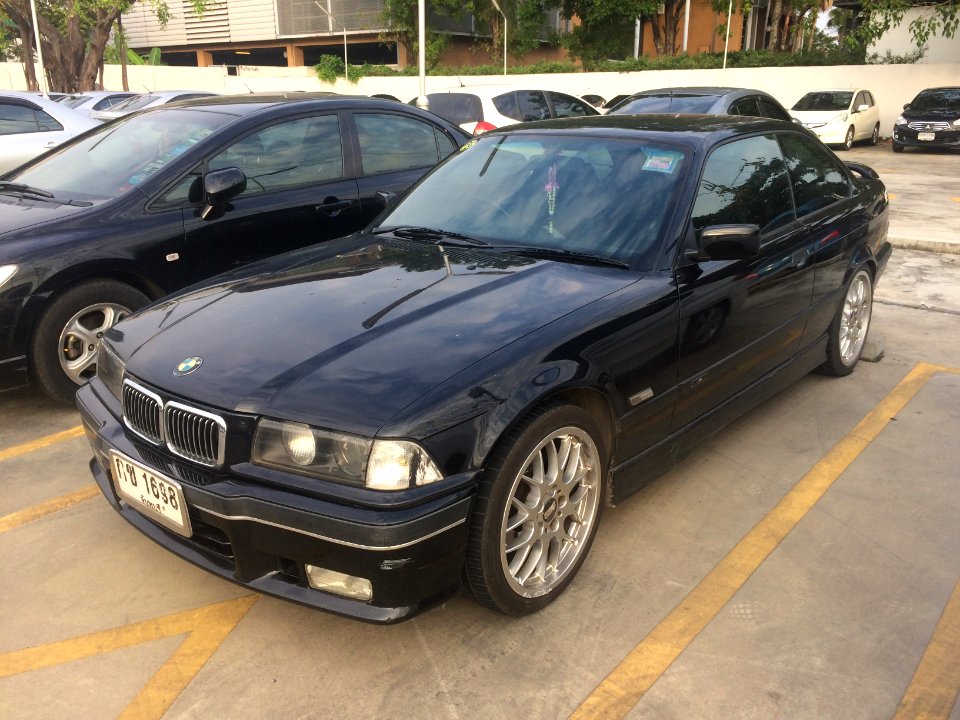 1996_BMW_328is_(E36)_Coupé_(28-12-2017)_03