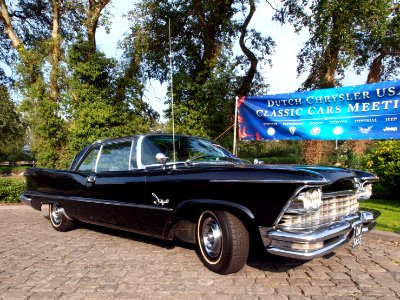 1957_Imperial_South_Hampton_photo-5