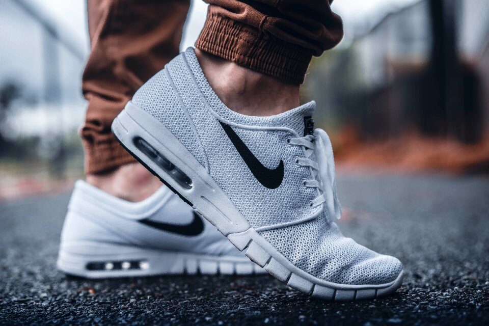 Shoes sneakers white