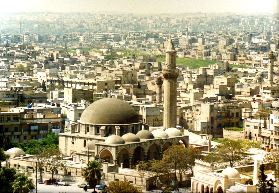 1996_in_Aleppo,_Syria._Al-Adiliyah_Mosque._Spielvogel