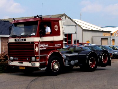 1985_Scania_RH6X2Z_pic1