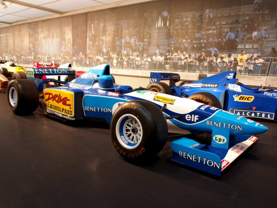 1995_Renault_BI95_Benetton,_pic3