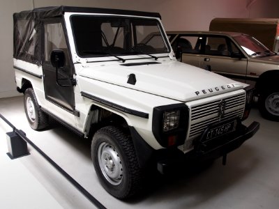 1991_Peugeot_P4_Civil