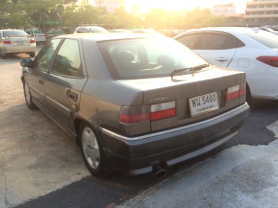 1996-1997_Citroën_Xantia_Exclusive_Hatchbacks_(05-02-2018)_03