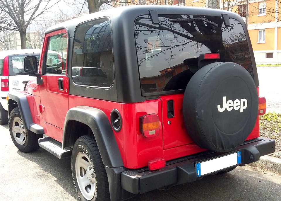 1996-2006_Jeep_Wrangler_TJ_rear