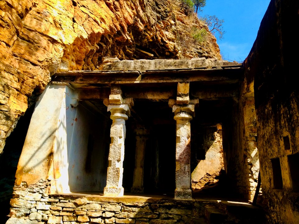 15th_century_Yaganti_Umamahesvara_temple,_Andhra_Pradesh_India_-_179