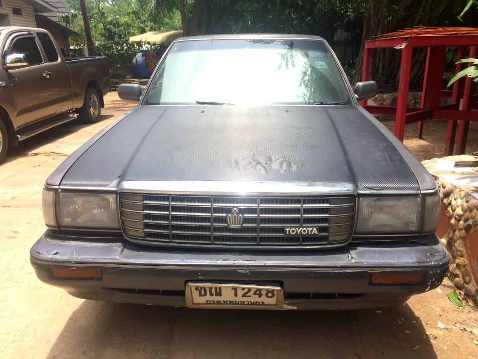 1990-1991_Toyota_Crown_(MS131)_2.8i_Royal_Saloon_(27-07-2018)_05