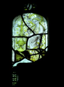 15th_century_glass,_Holy_Trinity,_Poynings_03