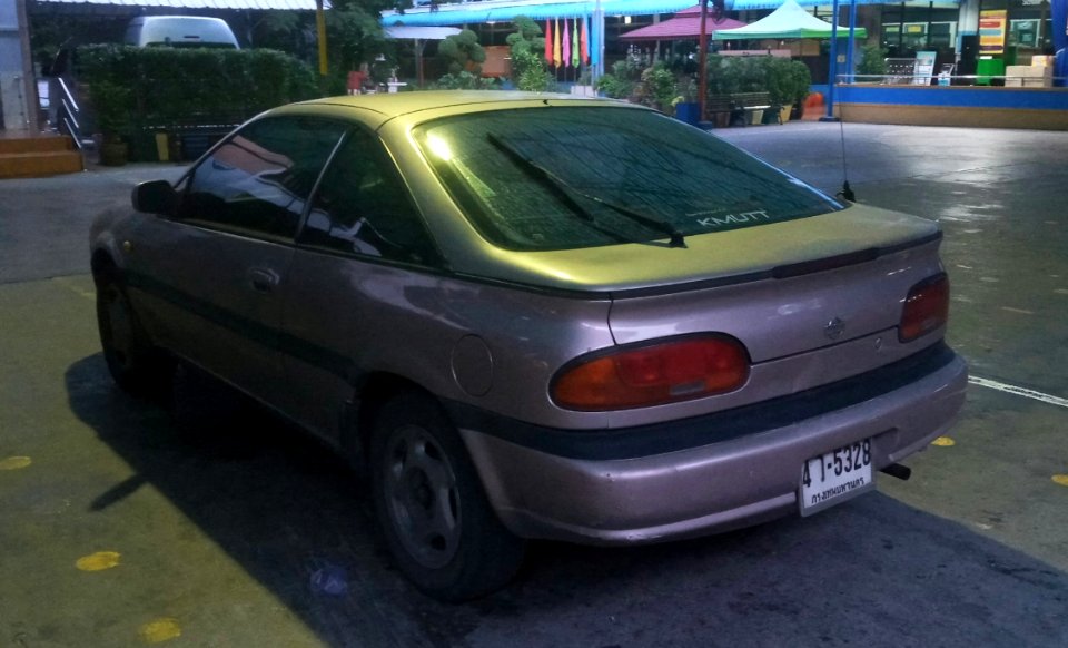 1992-1993_Nissan_NX_Coupé_(B13)_Coupes_(23-09-2020)_05