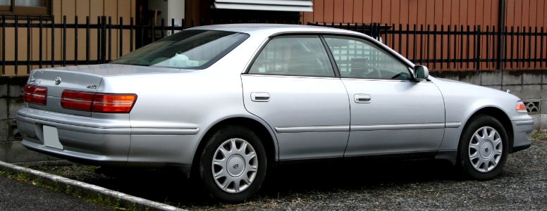 1996-1998_Toyota_Mark_II_rear