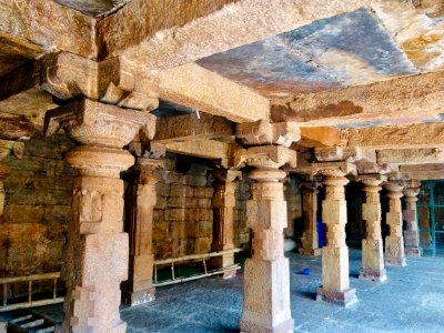 15th_century_Yaganti_Umamahesvara_temple,_Andhra_Pradesh_India_-_43