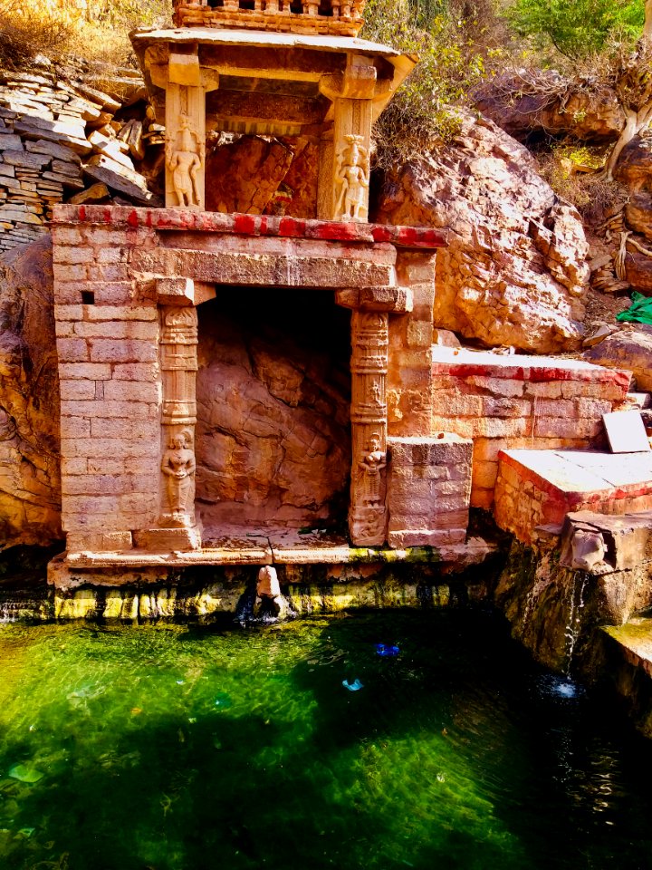 15th_century_Yaganti_Umamahesvara_temple,_Andhra_Pradesh_India_-_92