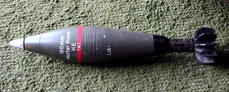 160mm_Mortar_bomb_HE_TNT,_photographed_at_the_Aalborg_Forsvars-_og_Garnisonsmuseum