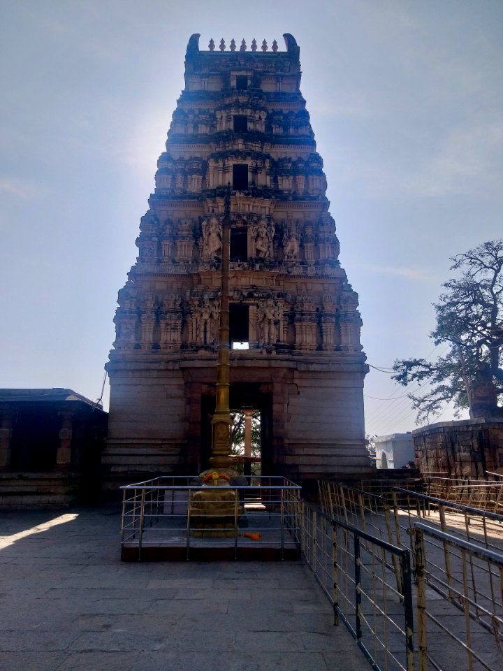 15th_century_Yaganti_Umamahesvara_temple,_Andhra_Pradesh_India_-_32