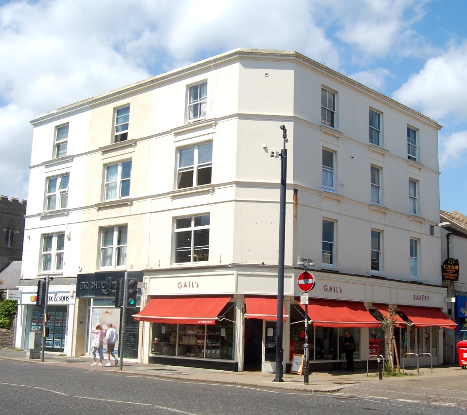 157–161_Church_Road,_Hove_(May_2020)