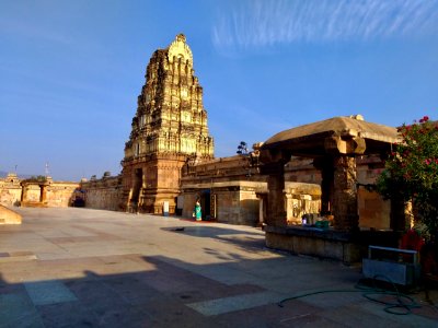 16th_century_Kodandarama_temple,_Vontimitta,_Andhra_Pradesh_India_-_25