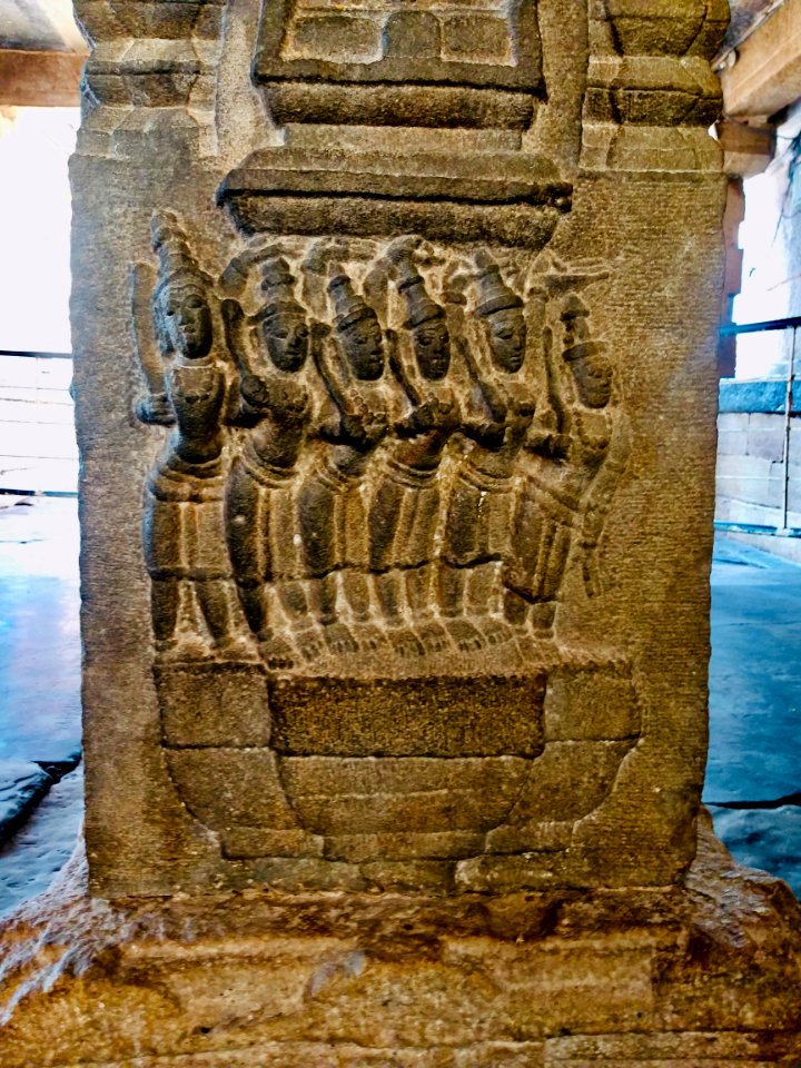 15th_century_Yaganti_Umamahesvara_temple,_Andhra_Pradesh_India_-_98