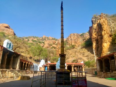 15th_century_Yaganti_Umamahesvara_temple,_Andhra_Pradesh_India_-_08