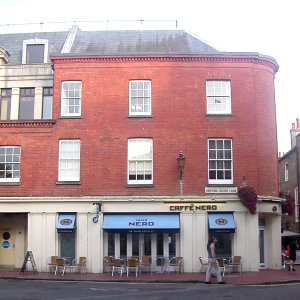 16_Prince_Albert_Street,_The_Lanes,_Brighton_(NHLE_Code_1380769)_(August_2010)