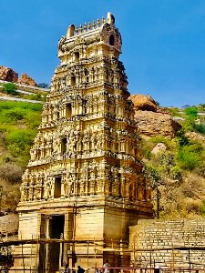 15th_century_Yaganti_Umamahesvara_temple,_Andhra_Pradesh_India_-_06