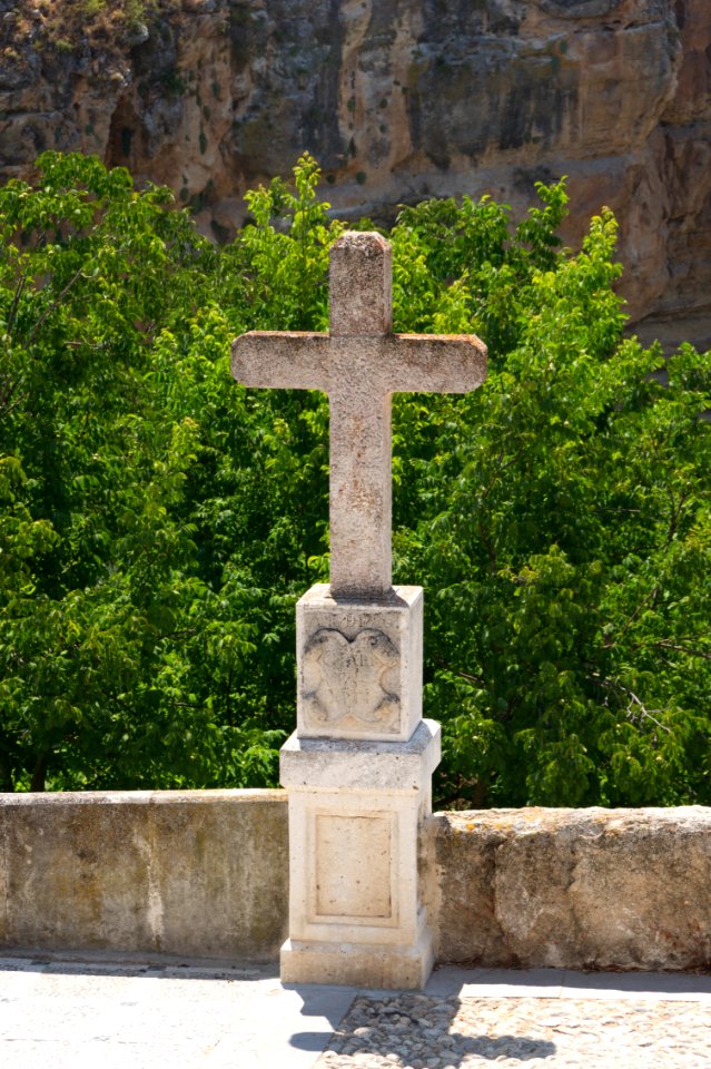 1756_wayside_cross,_Alhama_de_Granada,_Andalusia,_Spain
