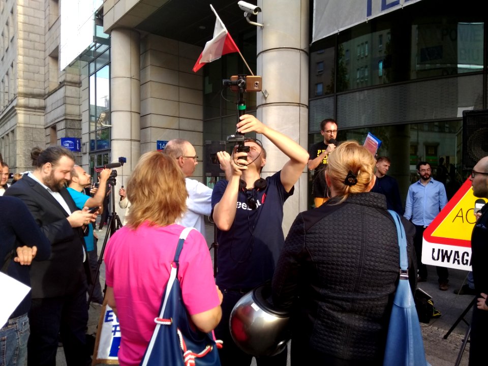 16-09-2018_protest_against_EU_Copyright_Reform_in_Warsaw,_17