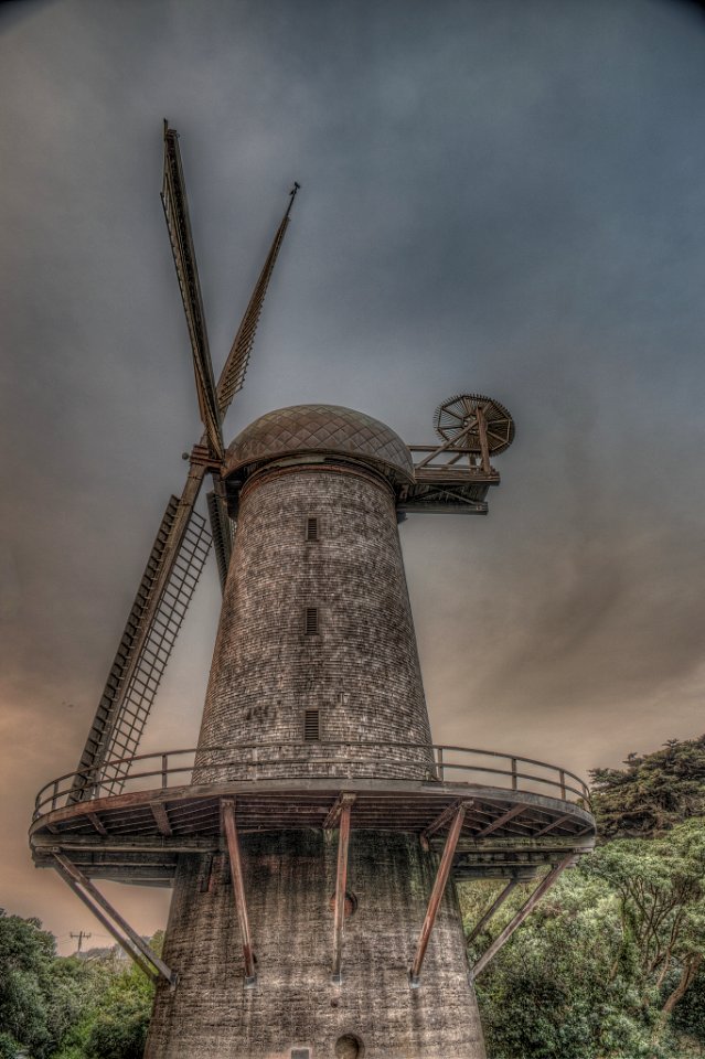 17_31_129_windmill