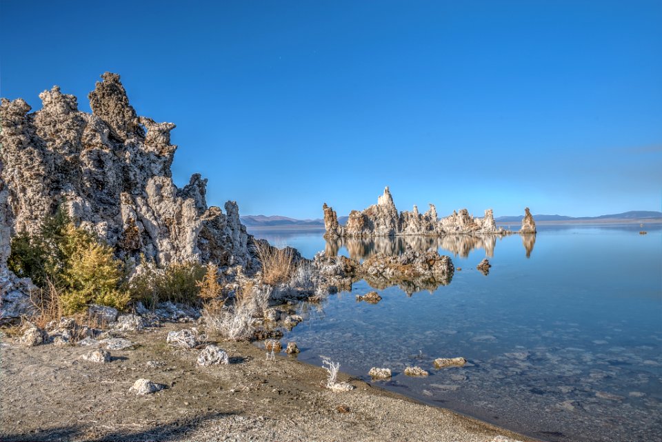 17_27_104_mono_lake