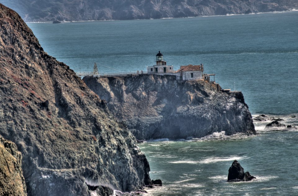 17_31_015_lighthouse