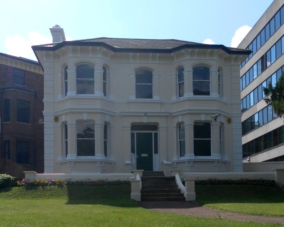 169_Preston_Road,_Preston_Park,_Brighton_(August_2013)
