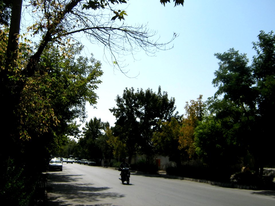 17_Shahrivar_street_photography_-_Nishapur_11